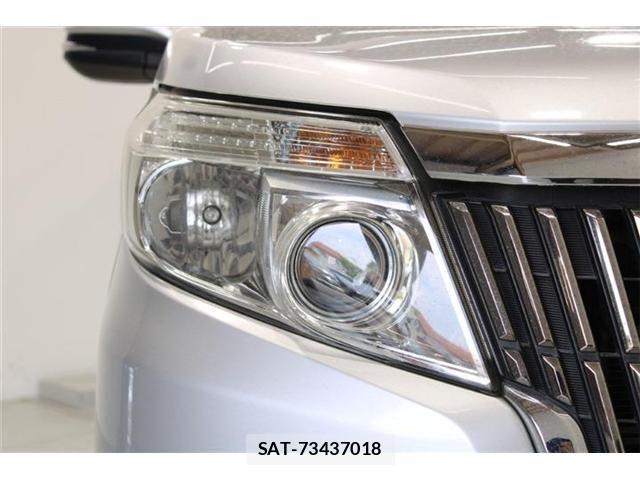 Toyota ESQUIRE 2015-06 6814853-18