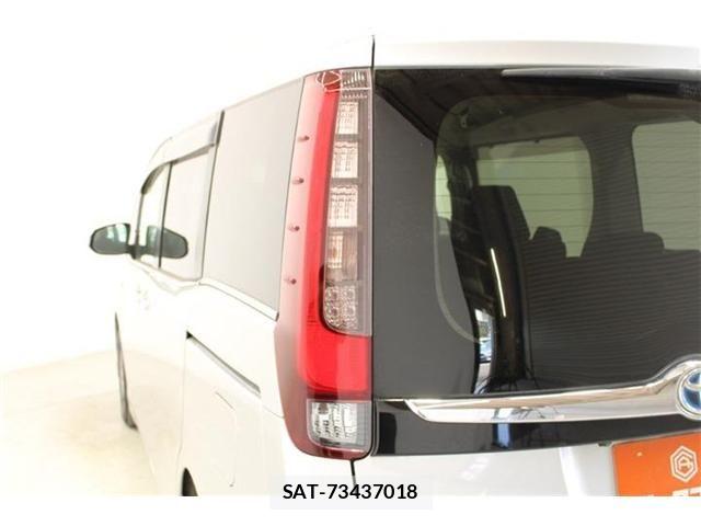 Toyota ESQUIRE 2015-06 6814853-20