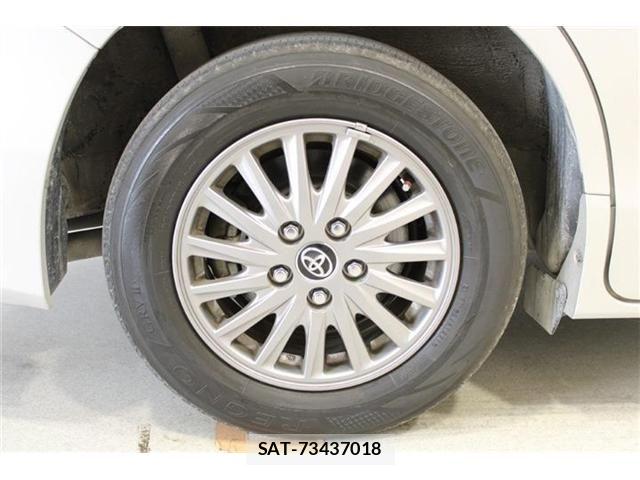 Toyota ESQUIRE 2015-06 6814853-24