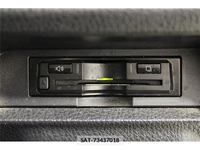 Toyota ESQUIRE 2015-06 6814853-2