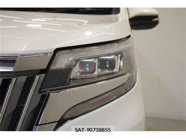 Toyota ESQUIRE 2017-07 6904793-14