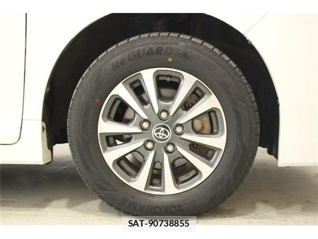 Toyota ESQUIRE 2017-07 6904793-21