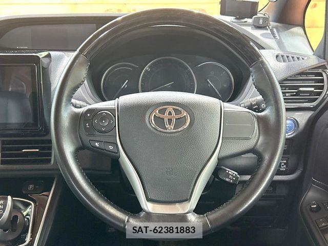 Toyota ESQUIRE 2015-02 6904779-11