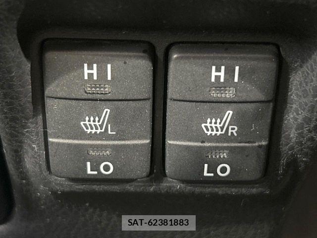 Toyota ESQUIRE 2015-02 6904779-6