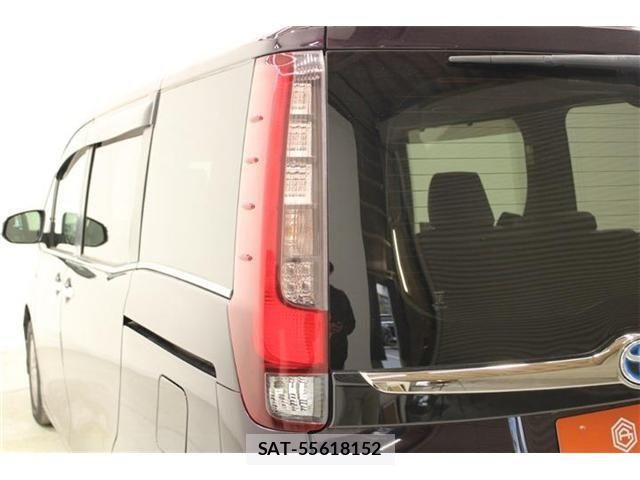 Toyota ESQUIRE 2016-01 6904794-20