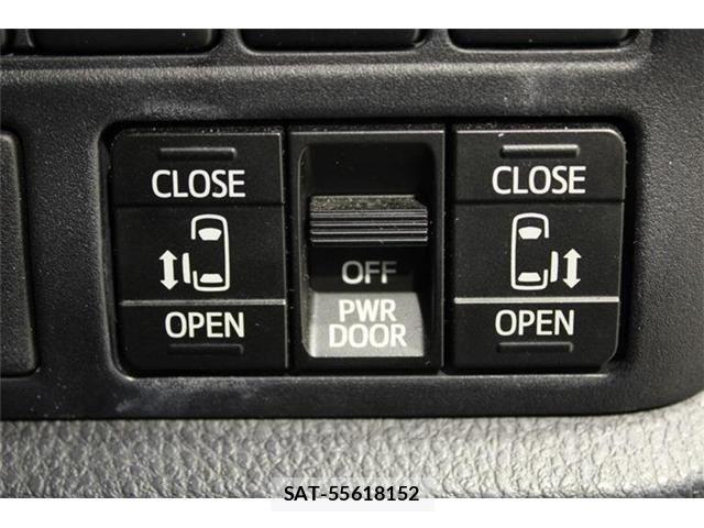 Toyota ESQUIRE 2016-01 6904794-5