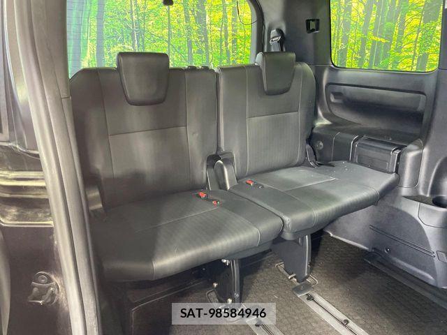 Toyota ESQUIRE 2016-05 6993459-8