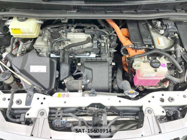 Toyota ESQUIRE 2017-09 6993430-18