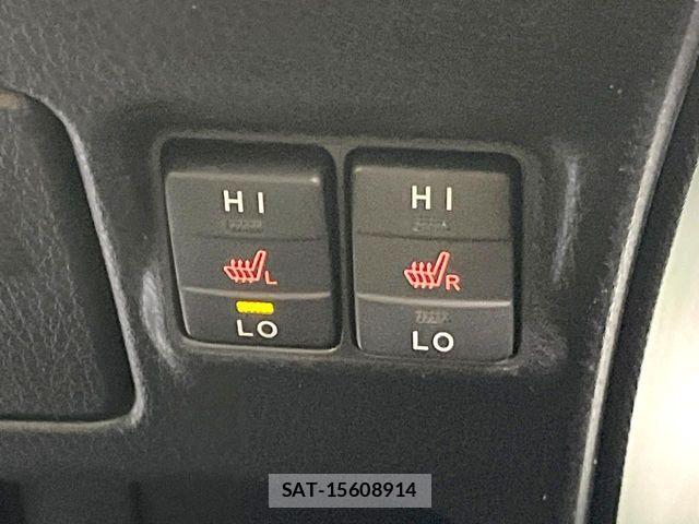 Toyota ESQUIRE 2017-09 6993430-6