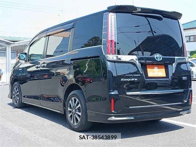 Toyota ESQUIRE 2018-03 6993433-23