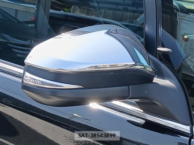 Toyota ESQUIRE 2018-03 6993433-29