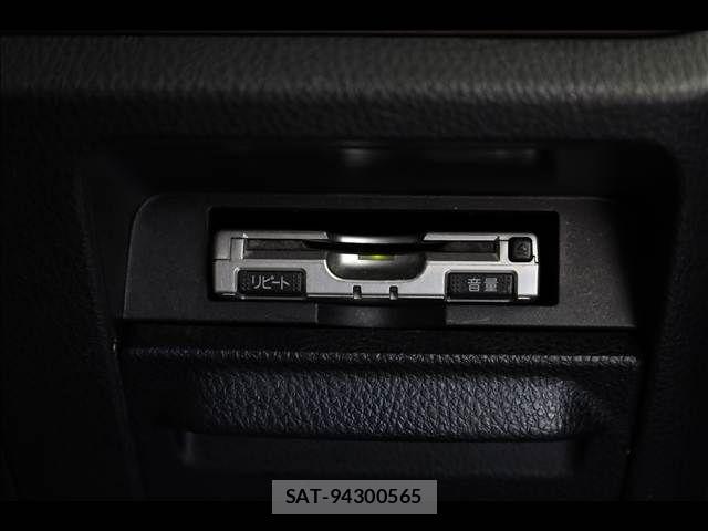 Toyota ESQUIRE 2015-05 7020427-15