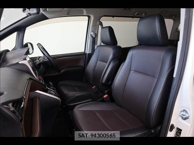 Toyota ESQUIRE 2015-05 7020427-16