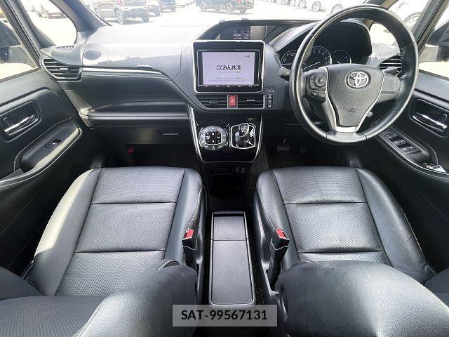 Toyota ESQUIRE 2016-09 7020425-1