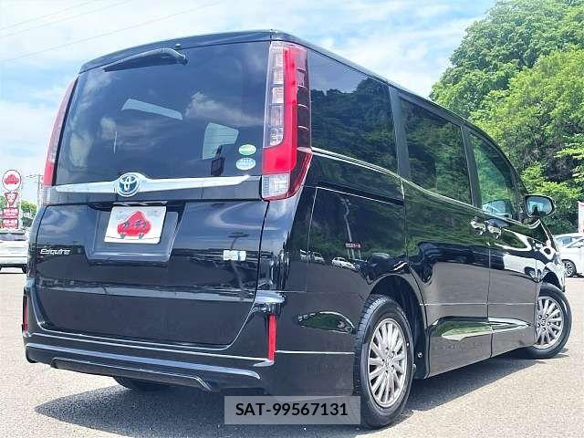 Toyota ESQUIRE 2016-09 7020425-2