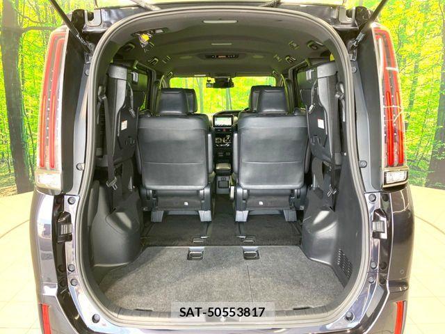 Toyota ESQUIRE 2019-11 7058425-10