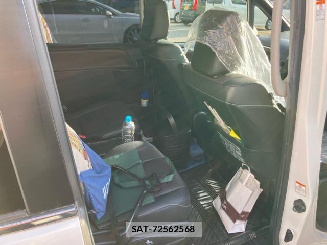 Toyota ESQUIRE 2015-01 7058436-9