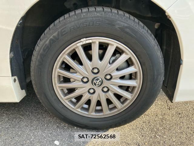 Toyota ESQUIRE 2015-01 7058436-5
