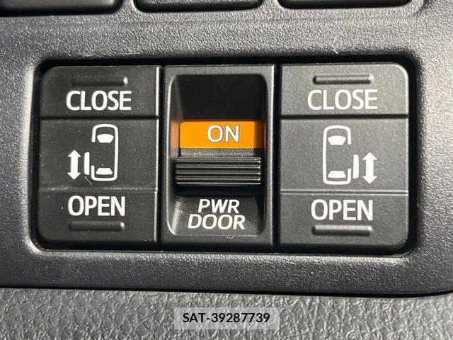 Toyota ESQUIRE 2020-02 7058428-2