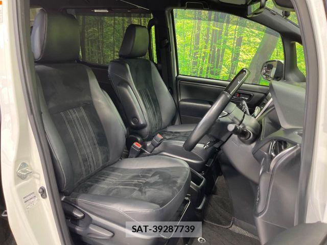 Toyota ESQUIRE 2020-02 7058428-7