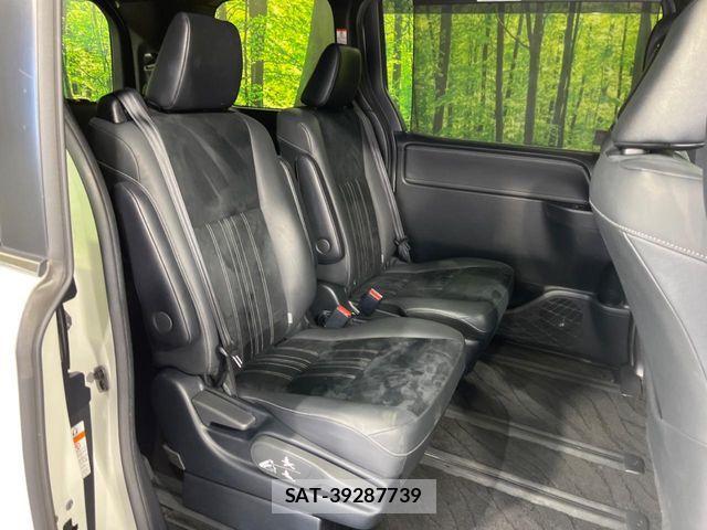 Toyota ESQUIRE 2020-02 7058428-8