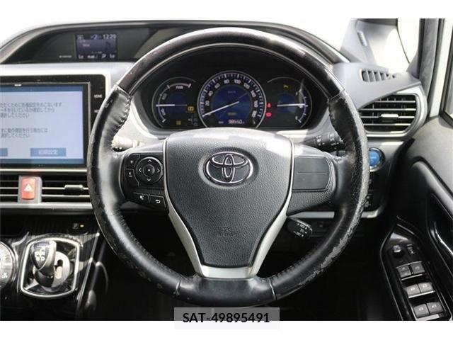 Toyota ESQUIRE 2019-09 7218171-17