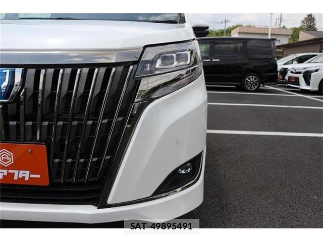 Toyota ESQUIRE 2019-09 7218171-26