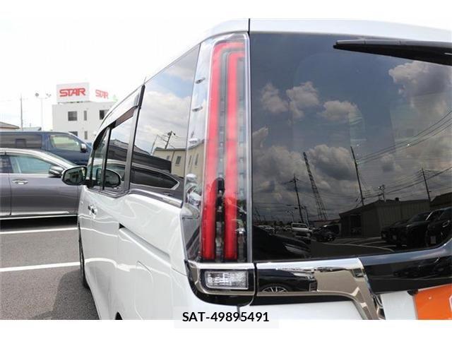 Toyota ESQUIRE 2019-09 7218171-28