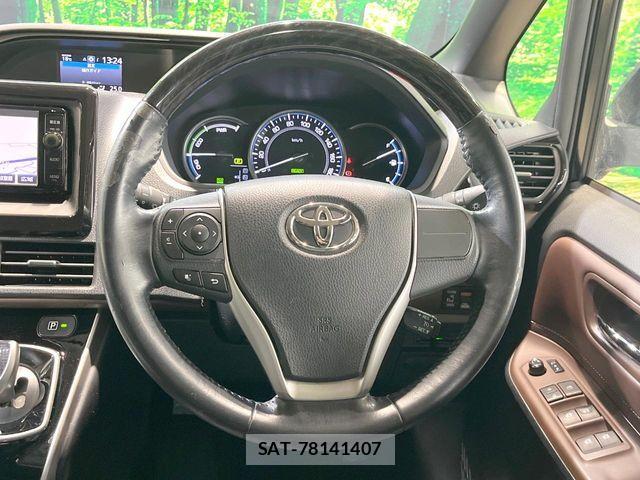 Toyota ESQUIRE 2015-12 7218144-11