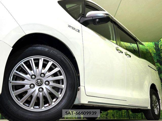 Toyota ESQUIRE 2015-07 7218143-13