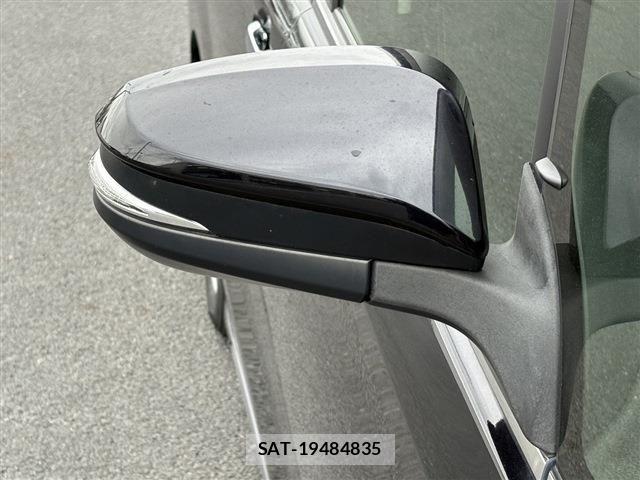 Toyota ESQUIRE 2014-11 7218146-20