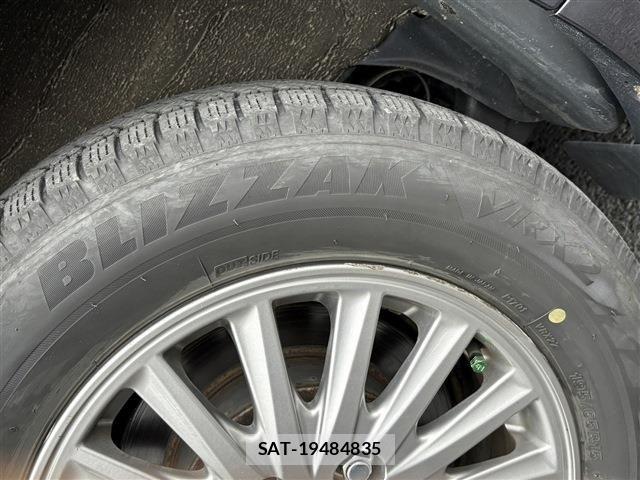 Toyota ESQUIRE 2014-11 7218146-27