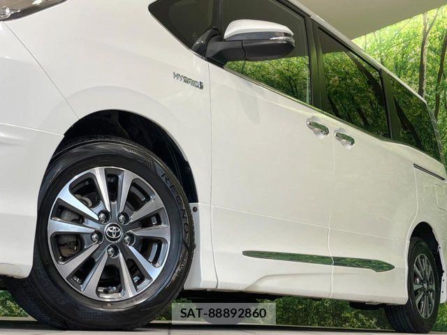 Toyota ESQUIRE 2017-09 7218153-12