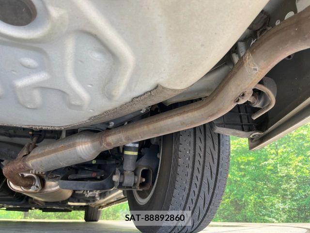 Toyota ESQUIRE 2017-09 7218153-19