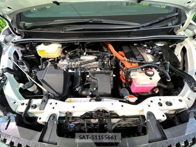 Toyota ESQUIRE 2015-11 7218147-17