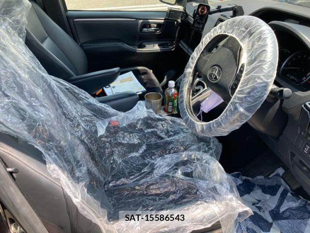 Toyota ESQUIRE 2016-05 7218150-13