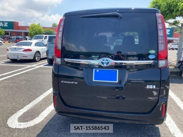 Toyota ESQUIRE 2016-05 7218150-5