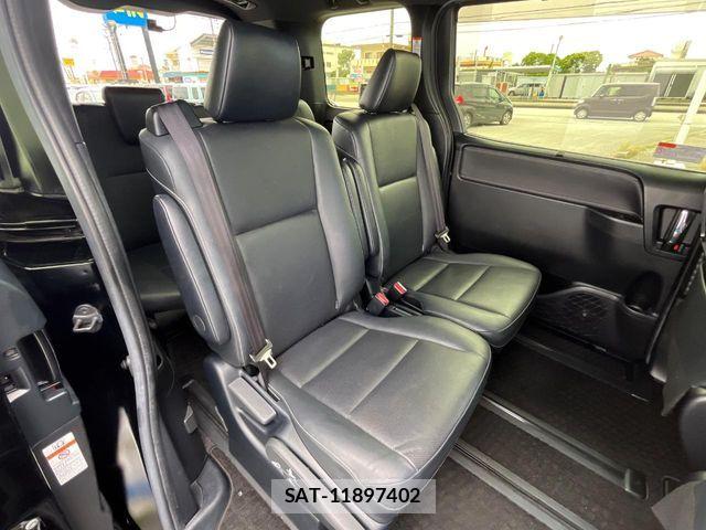 Toyota ESQUIRE 2020-08 7218170-9