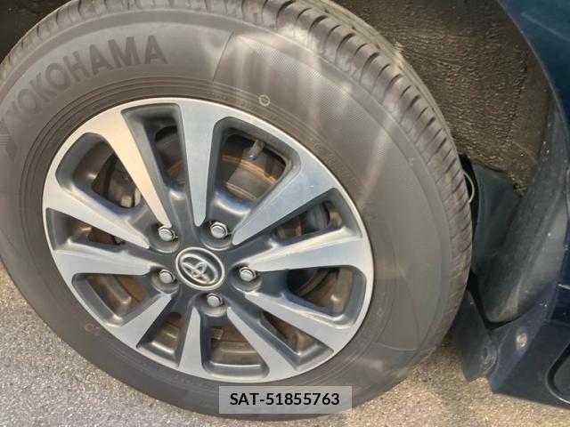 Toyota ESQUIRE 2018-03 7218161-3