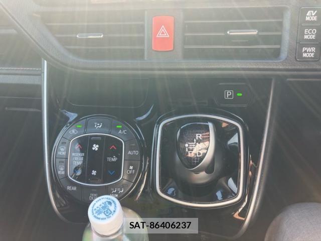 Toyota ESQUIRE 2018-03 7218160-16