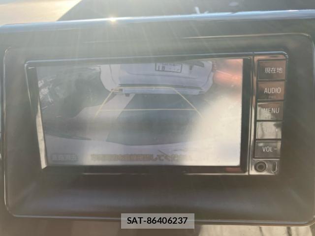Toyota ESQUIRE 2018-03 7218160-19