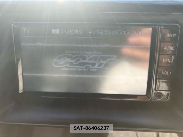 Toyota ESQUIRE 2018-03 7218160-20