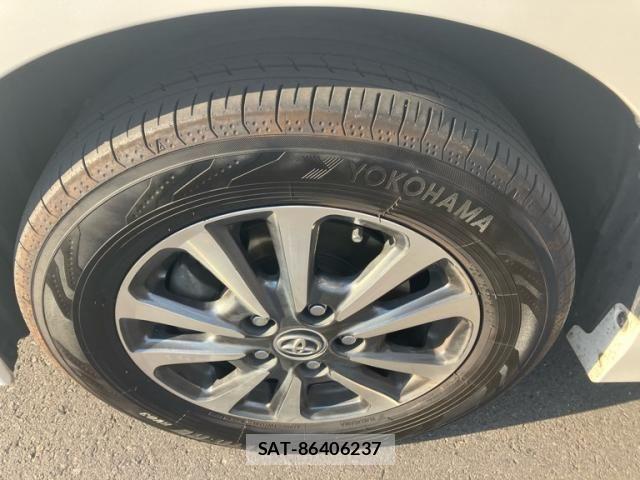 Toyota ESQUIRE 2018-03 7218160-6