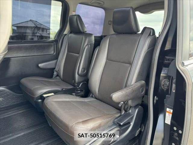 Toyota ESQUIRE 2017-06 7218154-17
