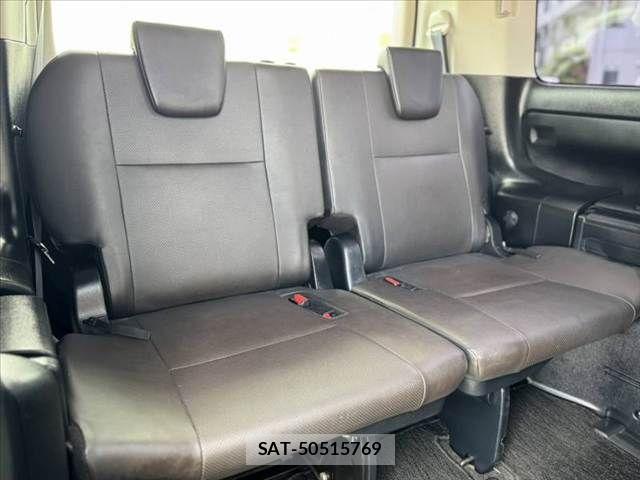 Toyota ESQUIRE 2017-06 7218154-19