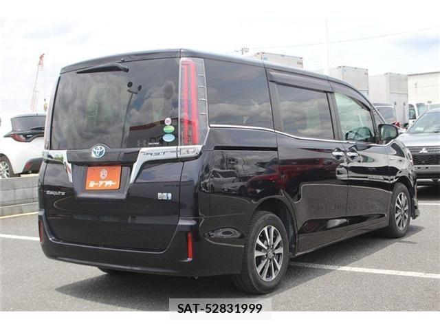 Toyota ESQUIRE 2018-03 7218158-13