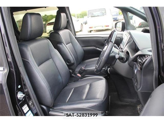 Toyota ESQUIRE 2018-03 7218158-21