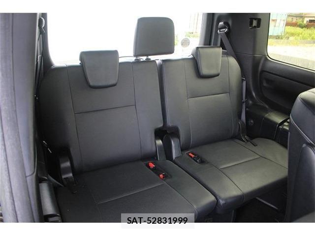 Toyota ESQUIRE 2018-03 7218158-23