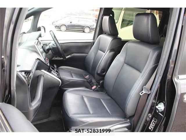 Toyota ESQUIRE 2018-03 7218158-27