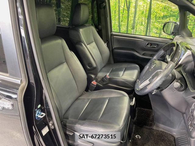Toyota ESQUIRE 2016-08 7218145-7